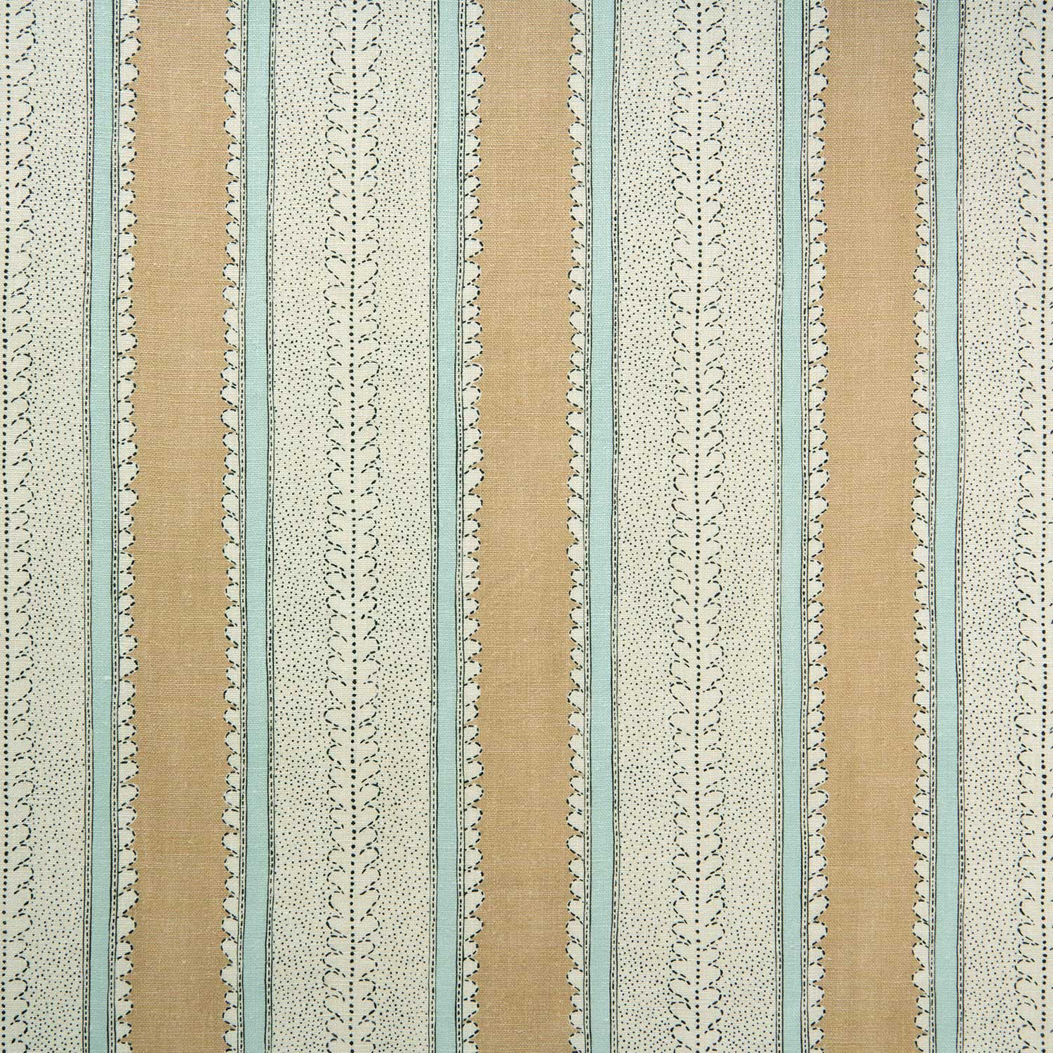 LF2473C Dimity 11 Biscuit