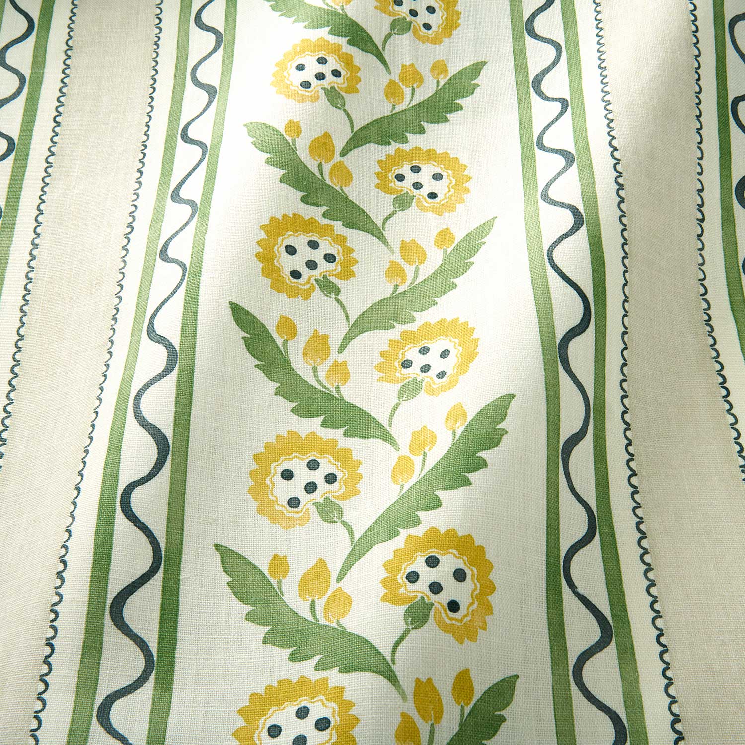 LF2469C Polly Stripe 3 Dandelion