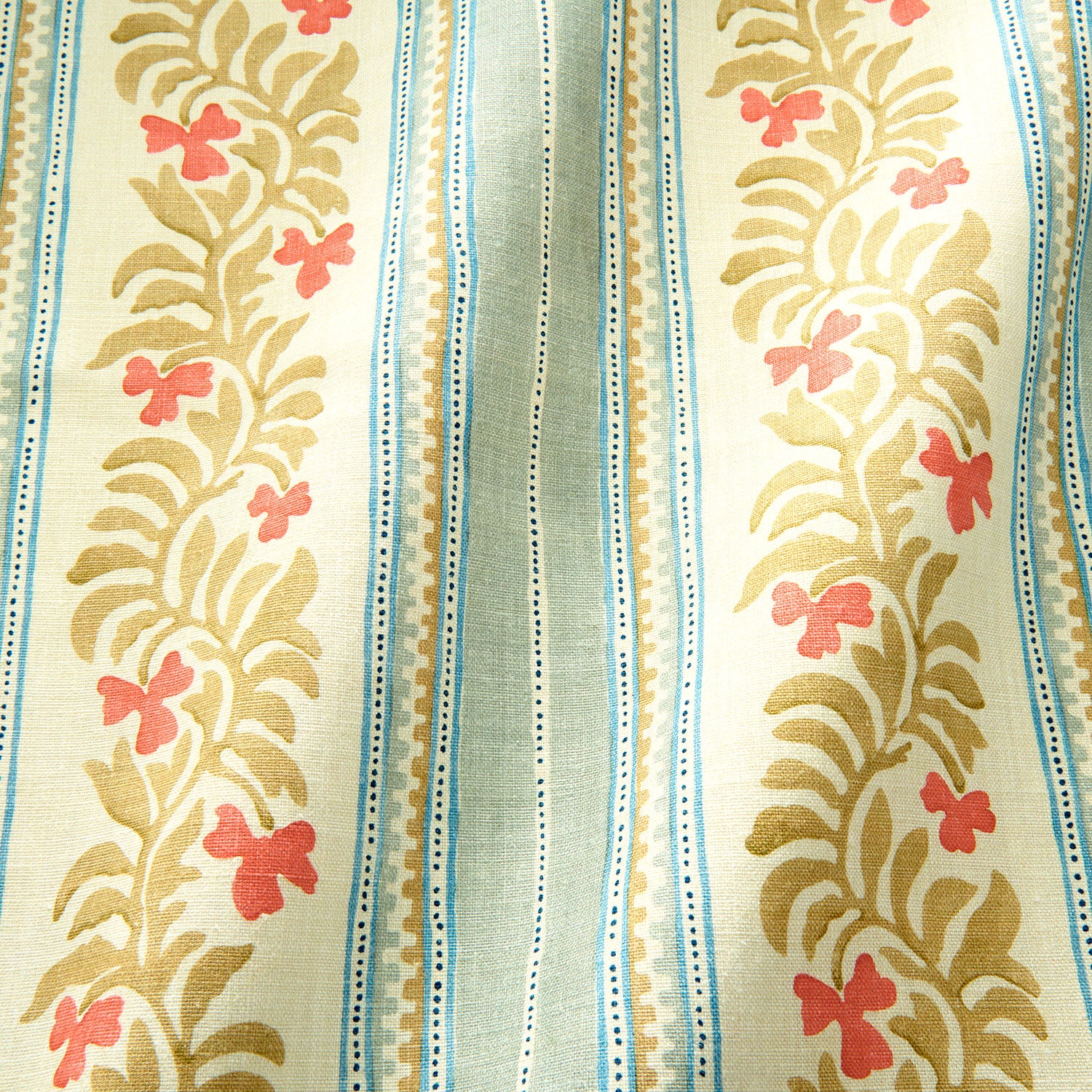 LF2521C Yala Stripe 2 Cardinal