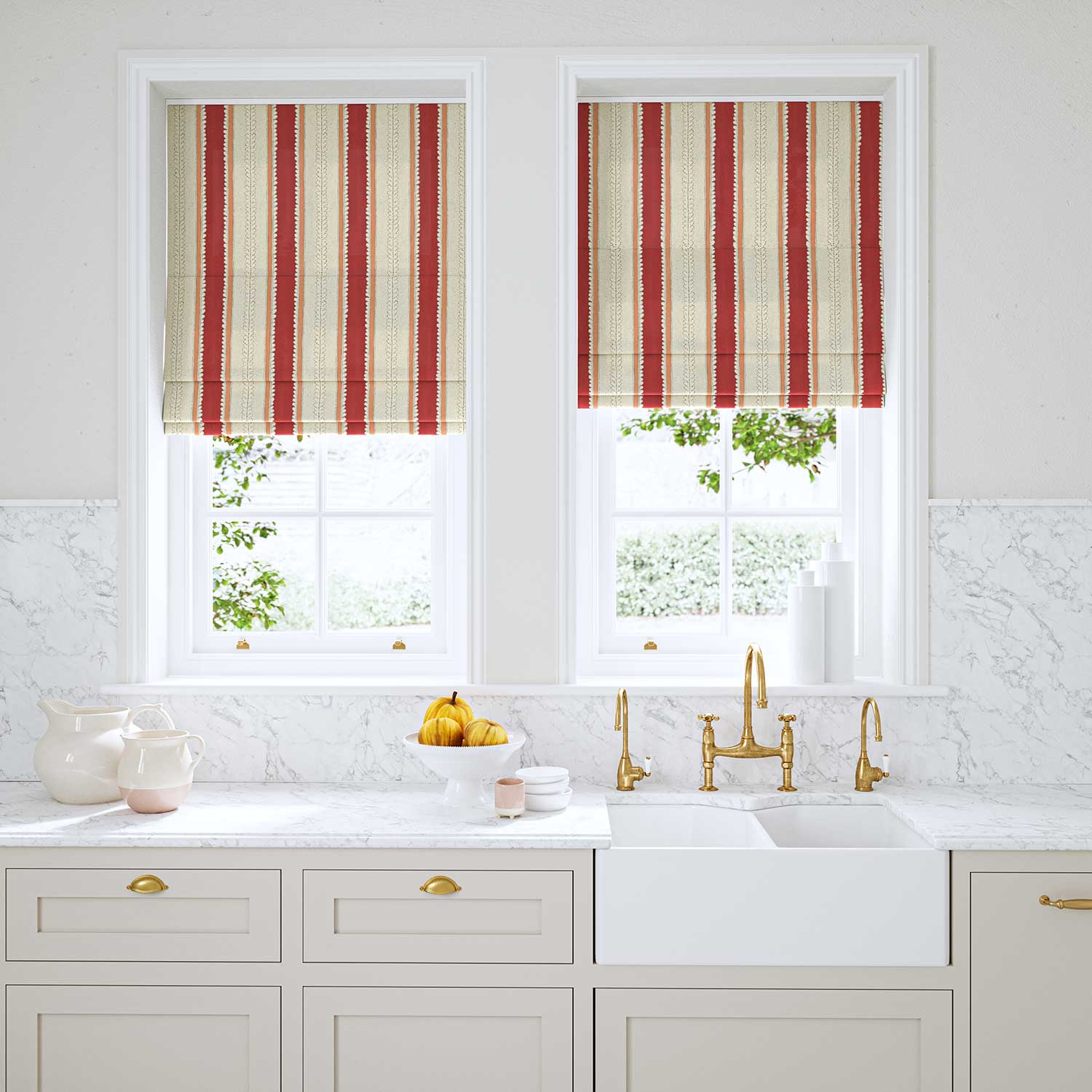 LF2473C Dimity 5 Pomegranate