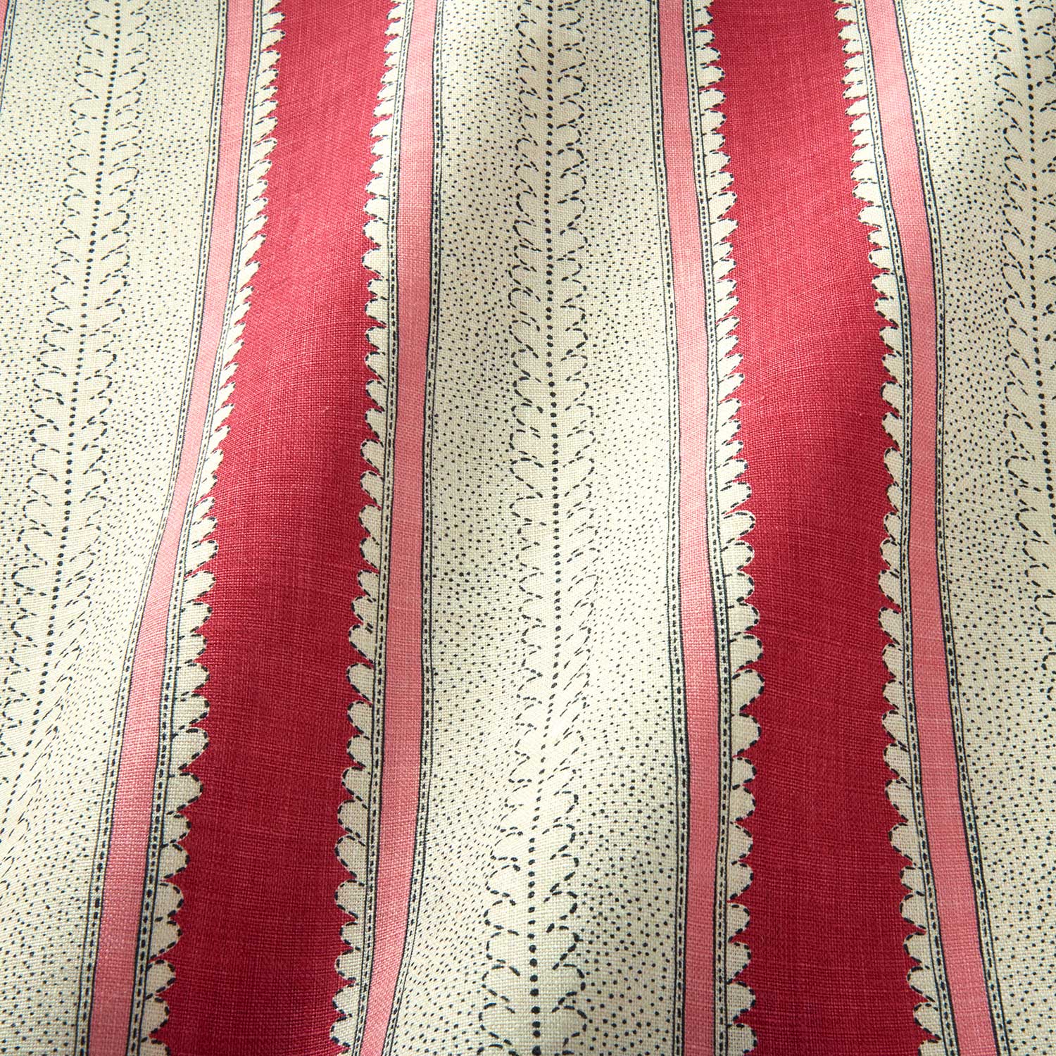 LF2473C Dimity 6 Dragon Fruit
