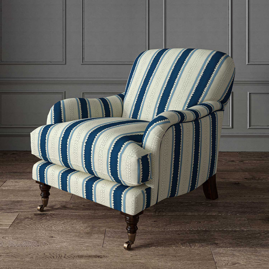 LF2473C Dimity 18 Ultramarine
