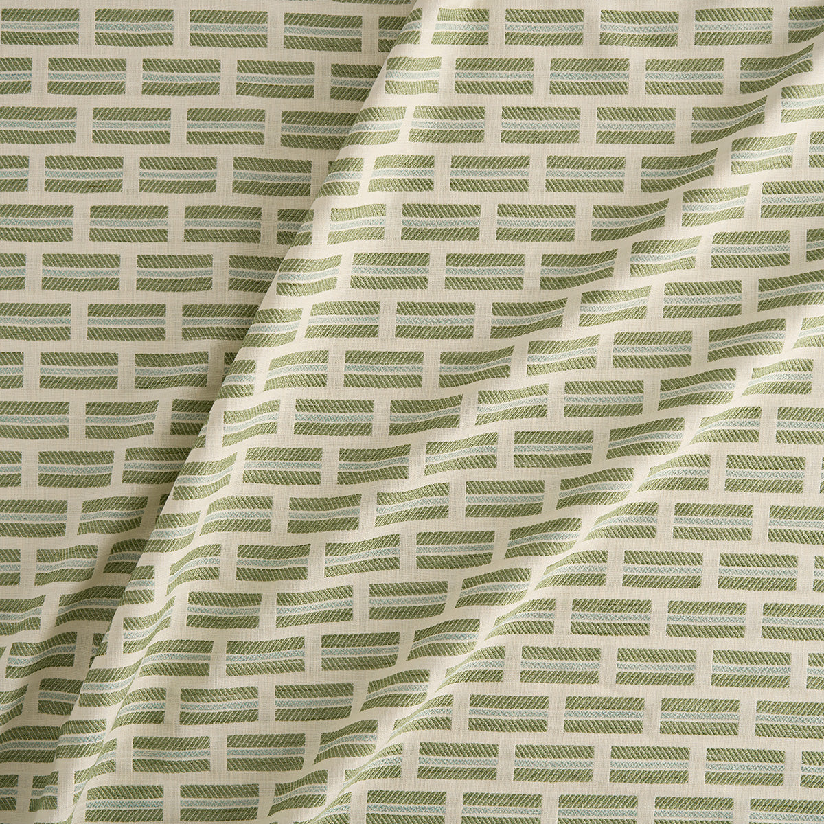 Lyra Aloe