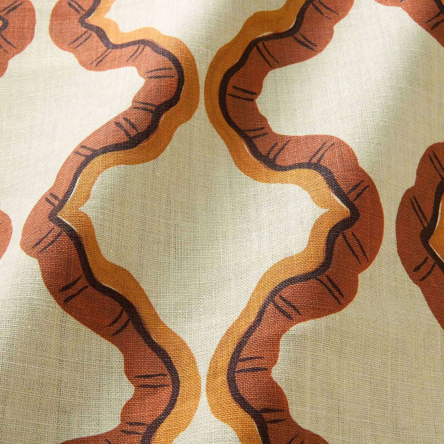 LF2432C Ruffled 5 Mojave