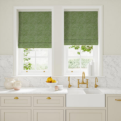 LF2387C Sashay 8 Spring Green