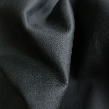Settler Black